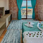 Cunda Bal Ayvalı